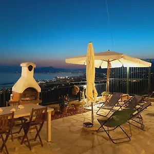 Sarina House Ocean View Vakantiehuis
